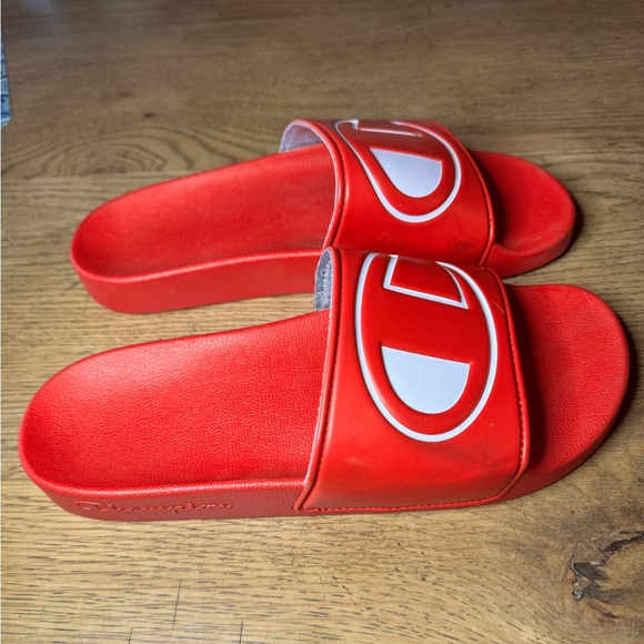 Red Champion Slide Sandals Size 9 Ladies - Picture 2 of 7